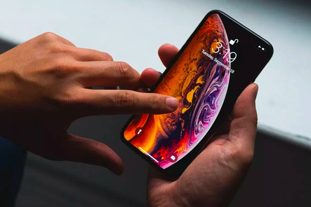 Apple iPhone In-Display Fingerprint Scanner Technology Advancements Future News Rumors 2020 Face ID System Mobile Phones Smartphones