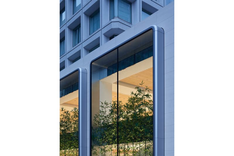 Apple Opens Largest Japan Store in Tokyo Marunouchi business district shop architecture design foster partners