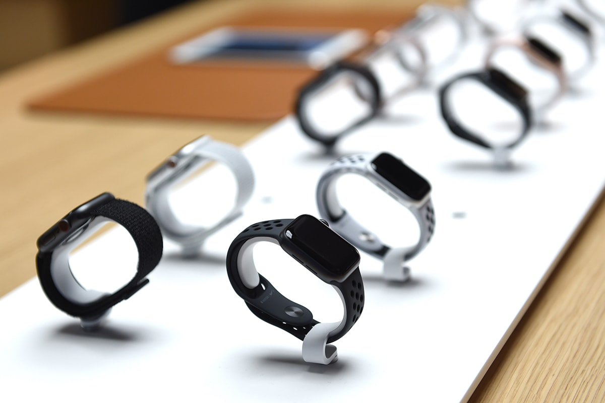 Apple Watch Reported Adding Sleep Tracker function fitbit smart watch digital fitness tracker health 
