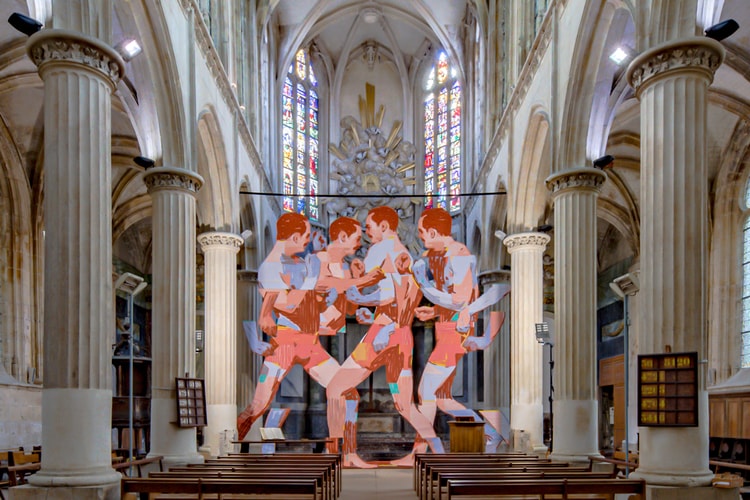 ARYZ Unveils Huge 'La Pugna' Installation Inside Historic Church in France