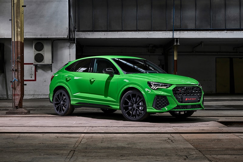 Audi RS Q3 Sportback First Look Unveiling 2020 Model Edition Mini SUV Sportscar 400 BHP Couple 4x4 Crossover Turbocharged 2.5 Litre Engine 