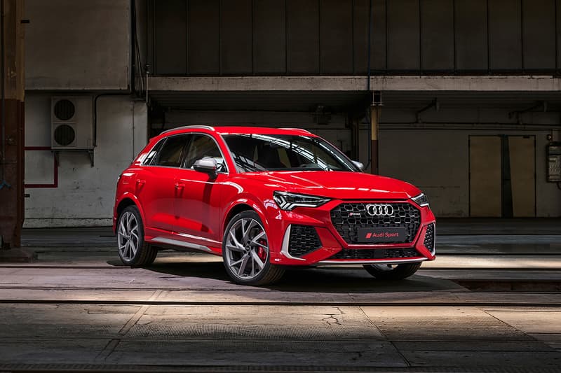 Audi RS Q3 Sportback First Look Unveiling 2020 Model Edition Mini SUV Sportscar 400 BHP Couple 4x4 Crossover Turbocharged 2.5 Litre Engine 