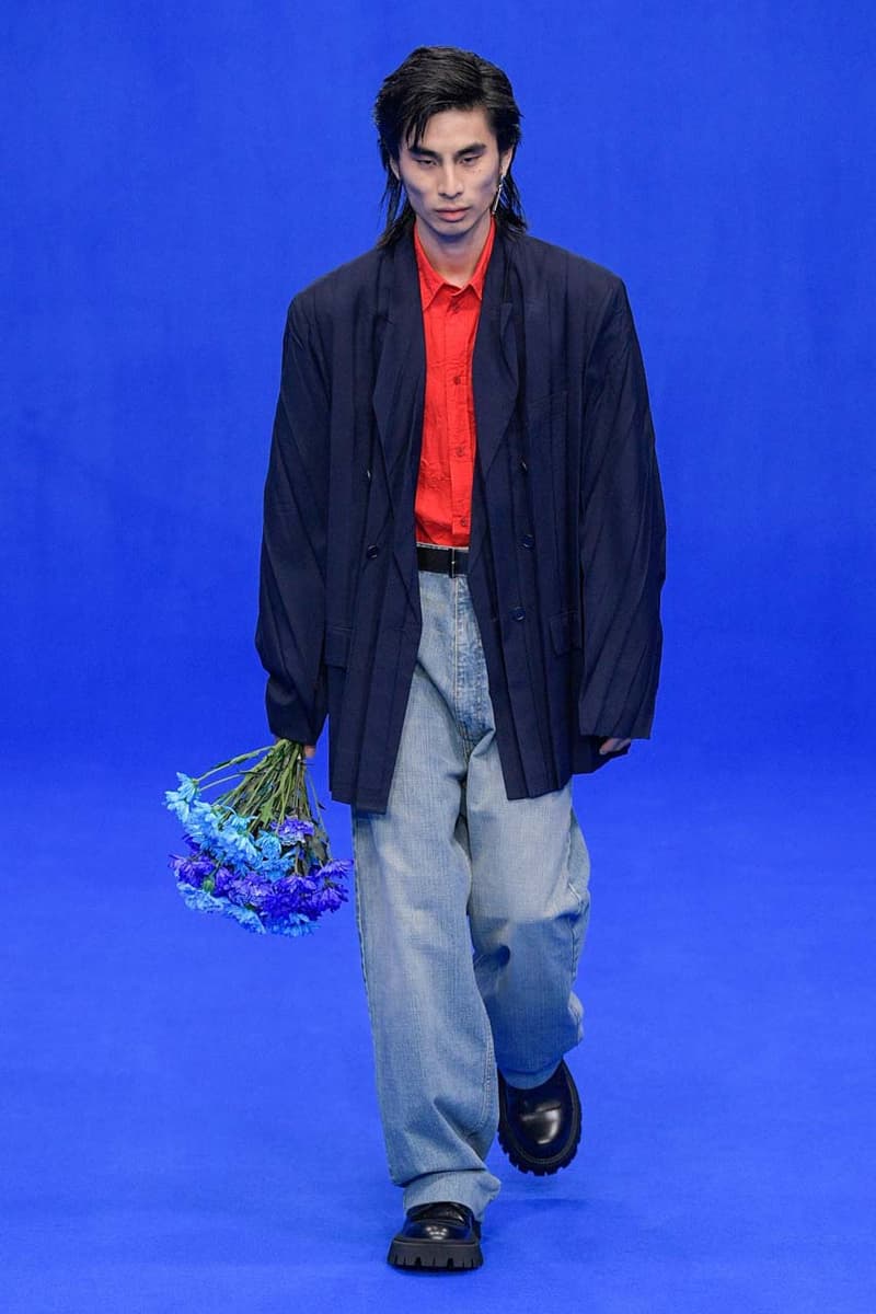 Balenciaga Spring/Summer 2020 Collection Runway show presentation demna gvasalia track.2 sneaker ss20 womenswear mens paris fashion week shoe footwear