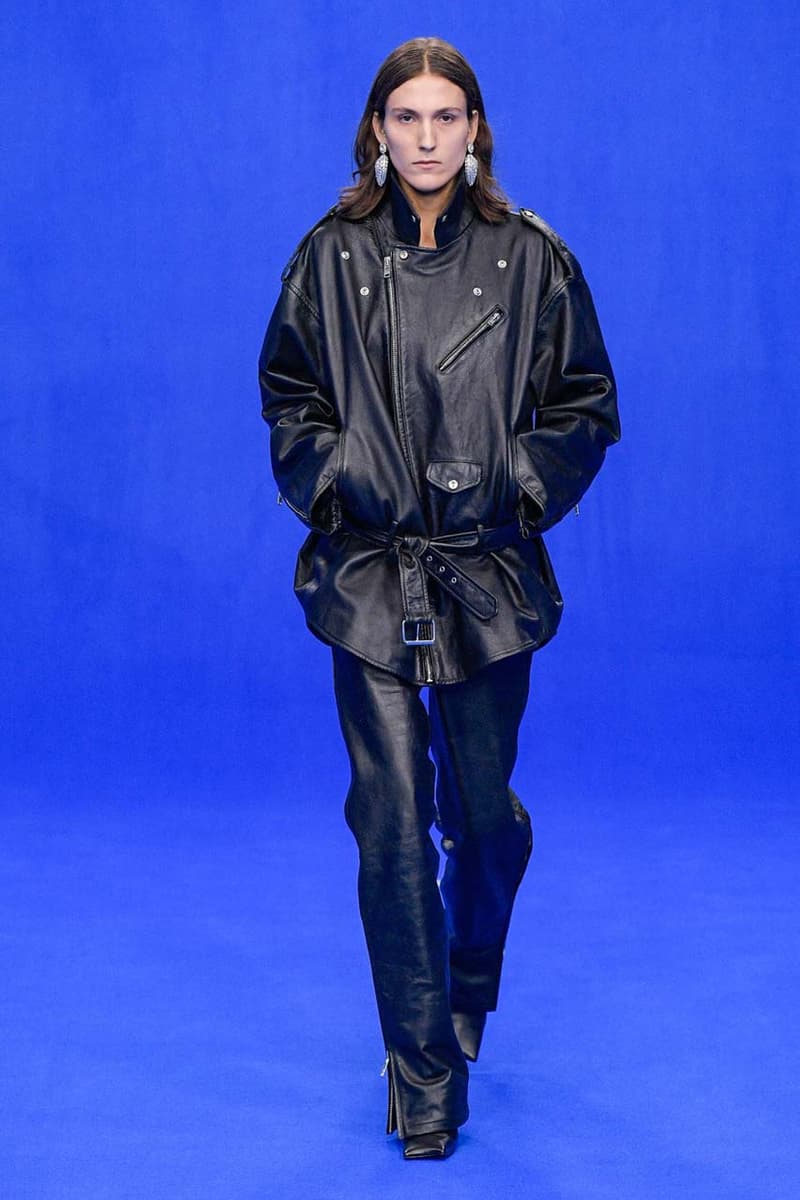 Balenciaga Spring/Summer 2020 Collection Runway show presentation demna gvasalia track.2 sneaker ss20 womenswear mens paris fashion week shoe footwear