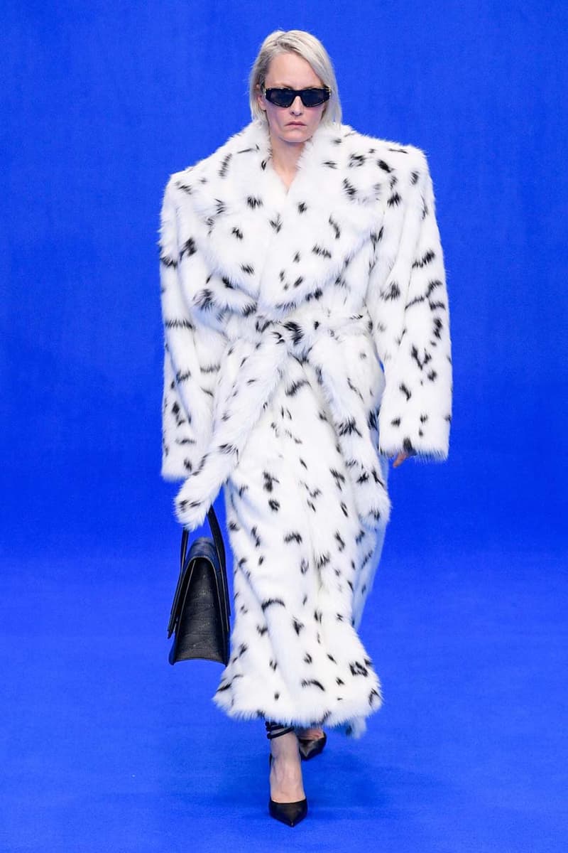 Balenciaga Spring/Summer 2020 Collection Runway show presentation demna gvasalia track.2 sneaker ss20 womenswear mens paris fashion week shoe footwear