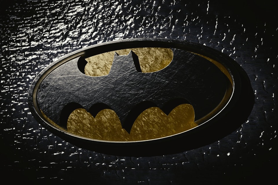 Batman Day Celebrated With Bat Signal by Cities | Hypebeast
