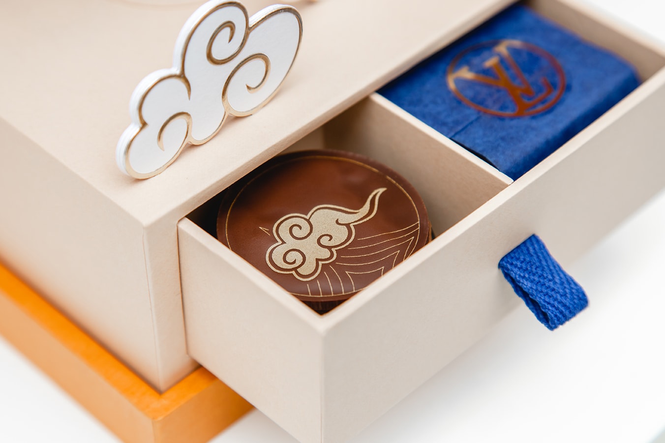 Best Mooncakes For Mid-Autumn Festival 2019 | HYPEBEAST