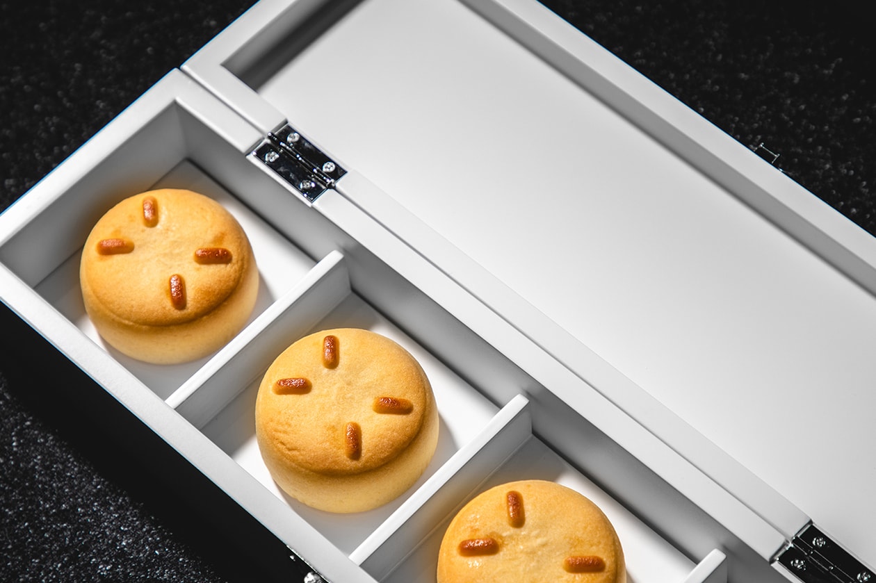 Best Mooncakes For Mid-Autumn Festival 2019 Louis Vuitton Bape Hermes Burberry Fendi Blackbird Gucci Celine Saint Laurent Mid Autumn cakes food Chinese Korean Japanese Lunar New Year 