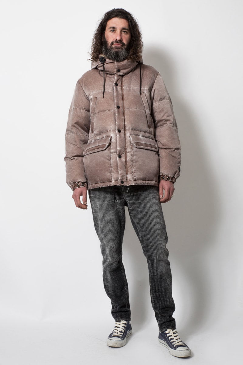 BLUEY Fall Winter 2019 Lookbook jackets japan parkas skate grunge casual wear fashion hypebeast military velour beanies winter lookbooks americana layering 