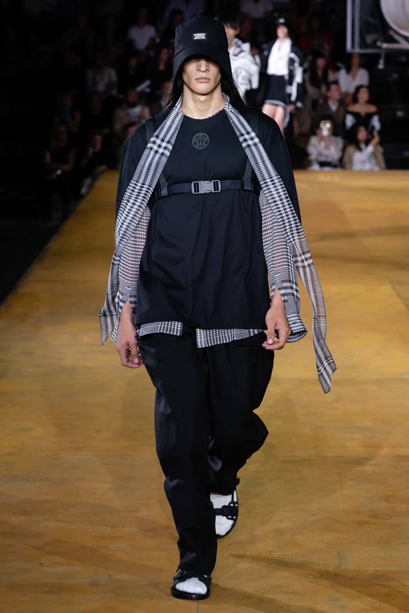 Burberry London Fashion Week Spring Summer 2020 Runway Show Riccardo Tisci suits jackets outerwear streetwear 