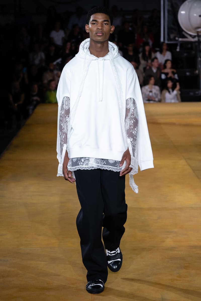 Burberry London Fashion Week Spring Summer 2020 Runway Show Riccardo Tisci suits jackets outerwear streetwear 