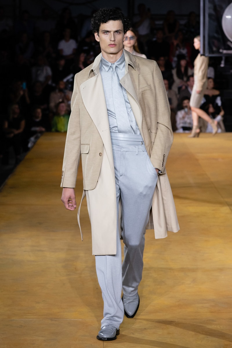 Burberry London Fashion Week Spring Summer 2020 Runway Show Riccardo Tisci suits jackets outerwear streetwear 