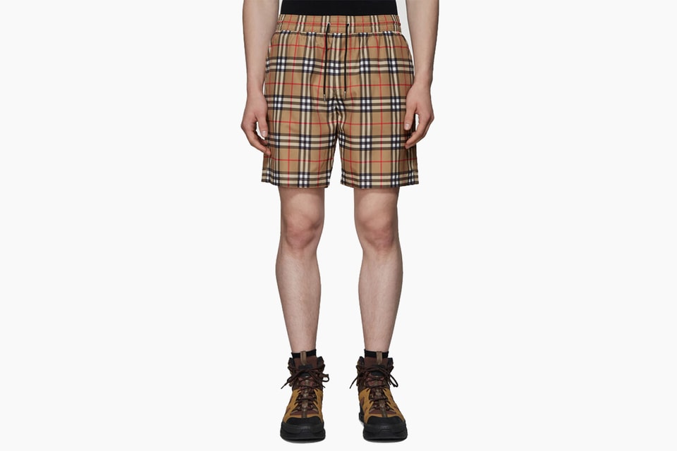 Burberry Guildes Vintage-Check Swim Shorts in Beige