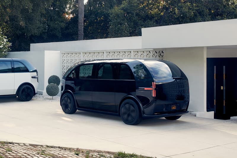 Canoo Subscription-Only EV Pods First Look BMW i3 i8 Designer Start Up Company Los Angeles HQ 80 KwH Battery 300 BHP 313 lb-ft Torque Futuristic mini microbus millennials travel electric cars driving