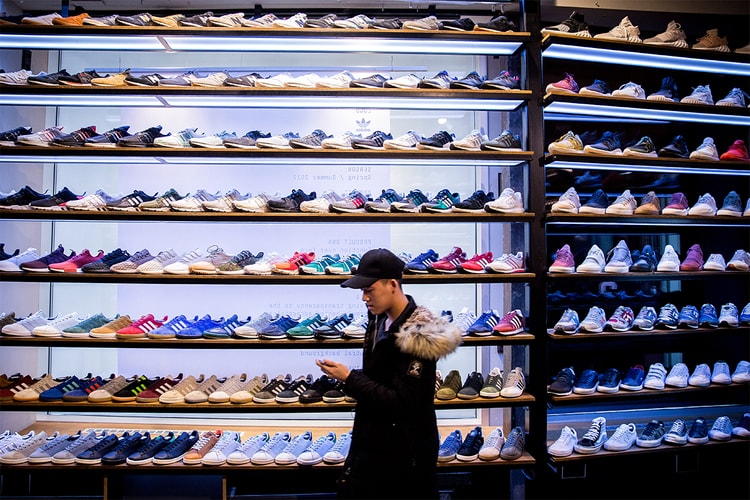 China's Largest Sportswear Retailer Announces $1.2B USD IPO