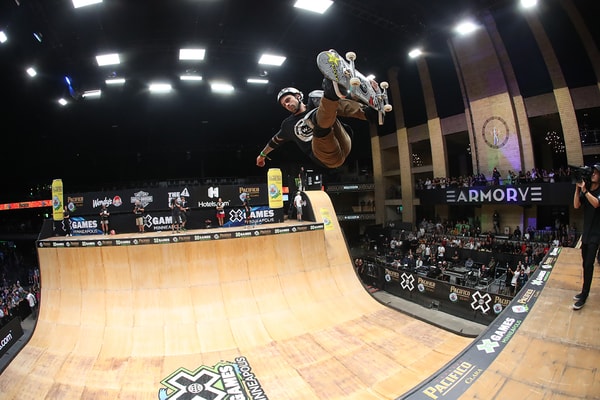 Vert Skateboarding Tony Hawk X Games900Street skating Tony Hawk'S Pro Skater Elliot Sloan Halfpipe Bob Burnquist Pierre-Luc Gagnon Bucky Lasek Sandro Dias Andy MacDonald Nyjah Huston Jimmy Wilkins Clay Kreiner Mitchie Brusco Moto Shibata1260Alex Perelson Shaun White Sam Beckett