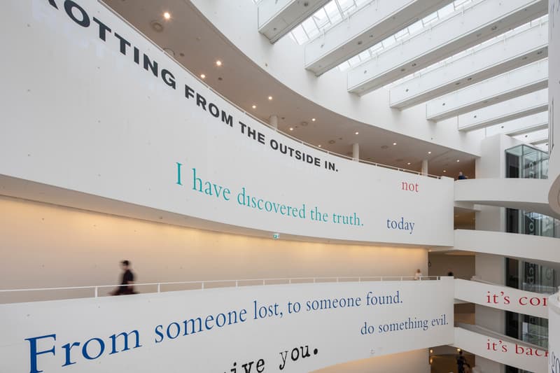 douglas gordon in my shadow exhibition video artist aros museum denmark presentation films Rufus Wainwright Philippe Parreno