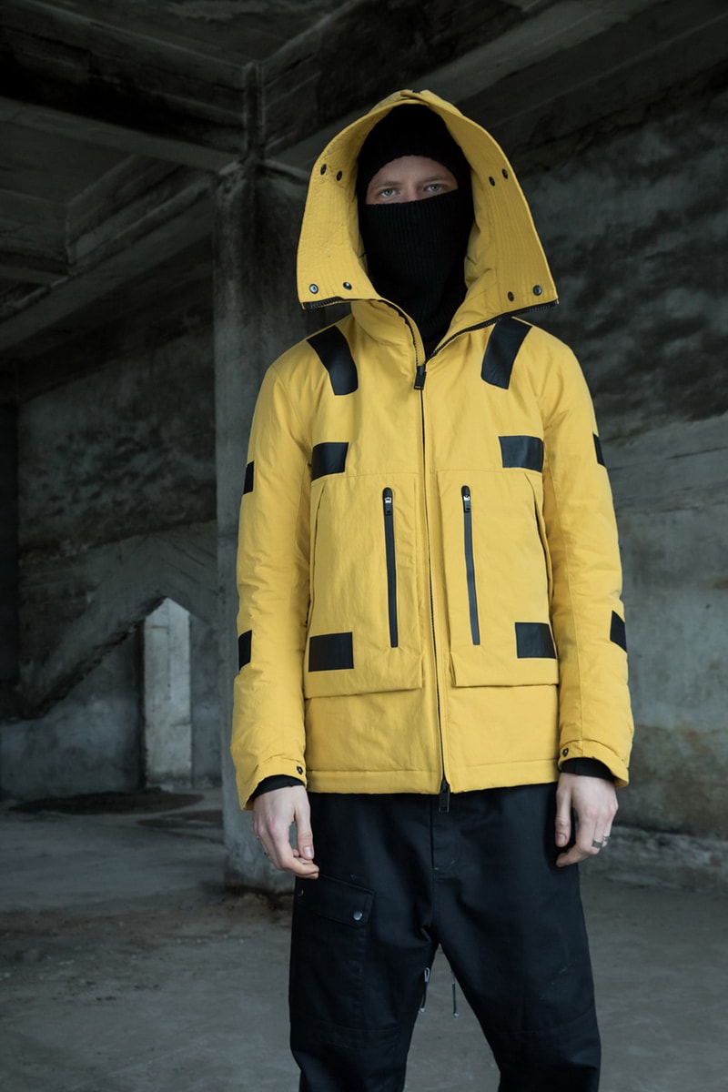 KRAKATAU Fall/Winter 2019 Collection Lookbook Jackets Parkas Coats Graphene Technology Black Green Purple Yellow Brown Camouflage 