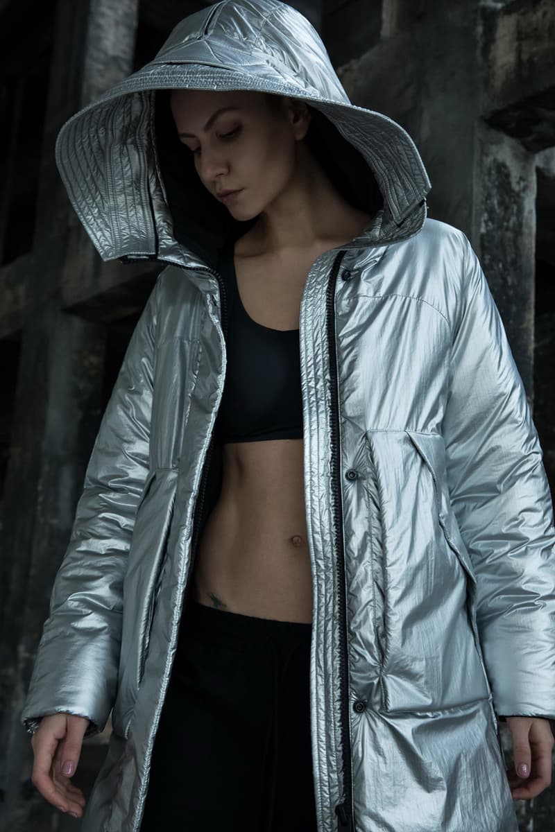 KRAKATAU Fall/Winter 2019 Collection Lookbook Jackets Parkas Coats Graphene Technology Black Green Purple Yellow Brown Camouflage
