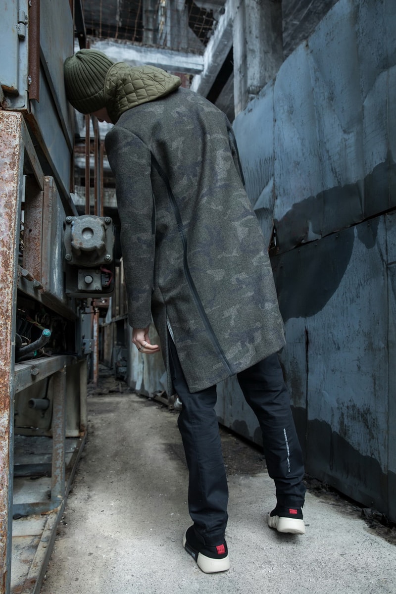 KRAKATAU Fall/Winter 2019 Collection Lookbook Jackets Parkas Coats Graphene Technology Black Green Purple Yellow Brown Camouflage 