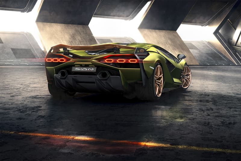 Lamborghini Finally Debuted Its First Ever Sian Hybrid Supercar V12 819 horsepower italian racing 