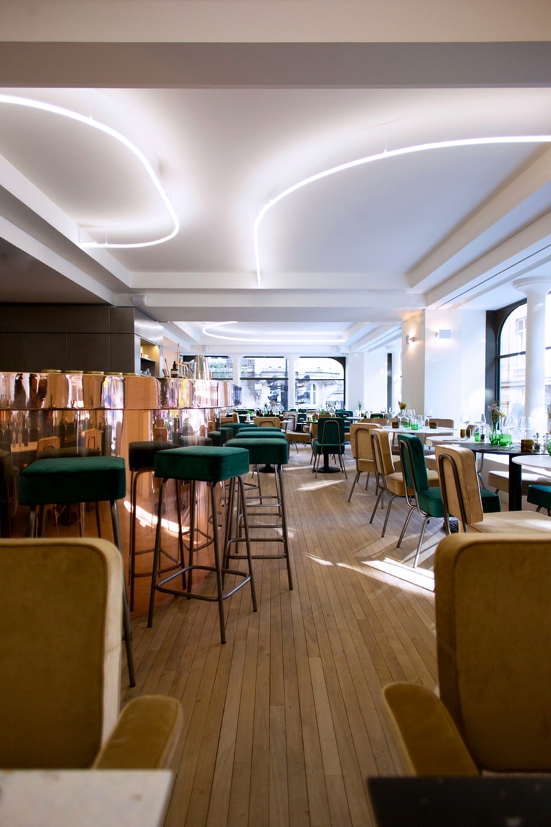 maison kitsune cafe kitsune louvre paris france restaurant bistro chef yuji tani chihiro yamazaki japanese american dishes food cigue architecture design practice 
