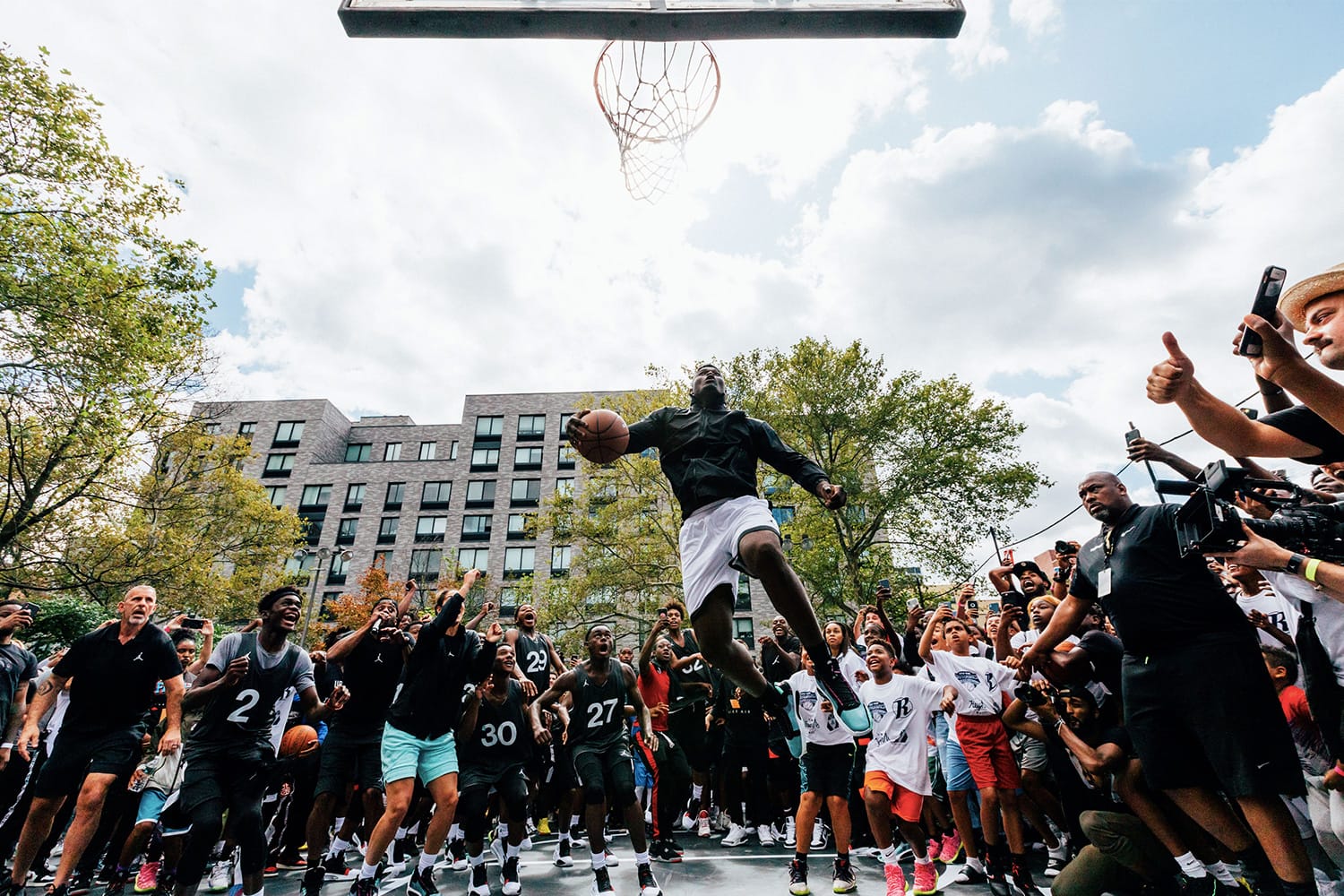 Jordan Brand 正式发布最新篮球鞋 Air Jordan XXXIV 完整资讯