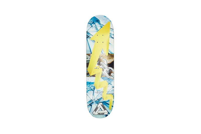 Palace Winter 2019 Accessories & Hardware First Look Socks Driving Shoe Tote Bag Washbag Neck Card Holder Palace Belt Pharaoh Necklace P-Stealth Umbrella Titleist Pro V1 Golf Balls Tri-Ferg Weed Bull Ashtrays Bangle pin Ping Keyring Sticker Pack Skateboards