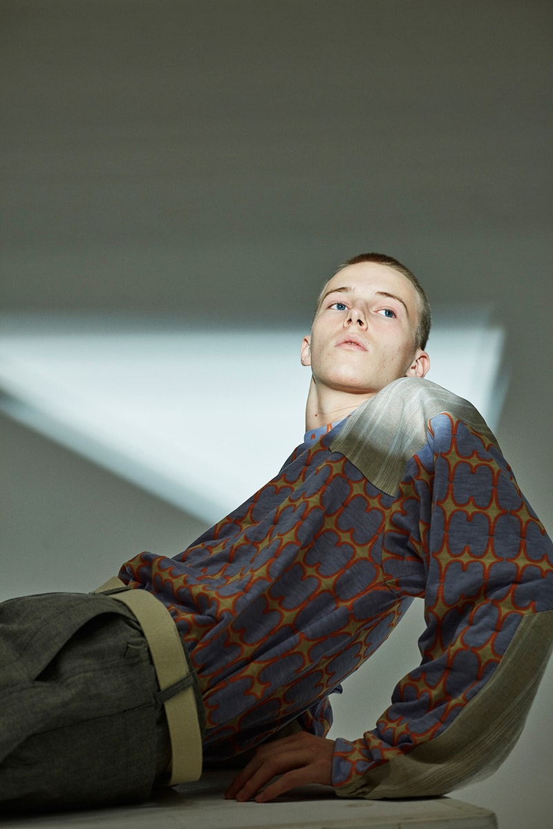 Phingerin Spring/Summer 2020 Lookbook Collection Japan streetwear fashion workwear americana vintage retro stylings bold patterns check print bondage trousers