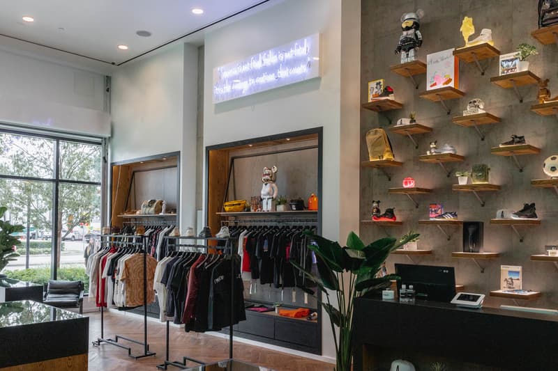 A Ma Maniere Houston texas Eats Store Restaurant lounge retail streetwear food night club pictures inside hours weekend