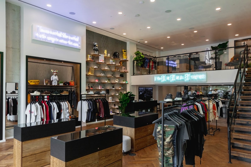 A Ma Maniere Houston texas Eats Store Restaurant lounge retail streetwear food night club pictures inside hours weekend