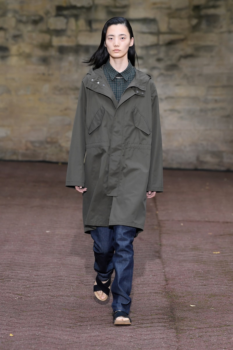 A.P.C. Spring/Summer 2020 Collection Runway Show Paris Fashion Week Shirts Pants Dresses Jackets Blue Green Beige Floral Monochrome Khaki Suicoke Sandals DEPA Hats Socks