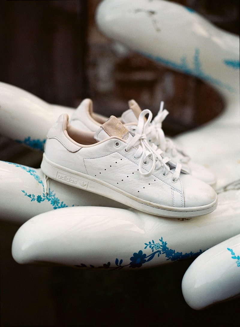 adidas Originals Home of Classics Sneaker Supercourt Stan Smith Superstar 80s Continental 80s White Tan Beige 