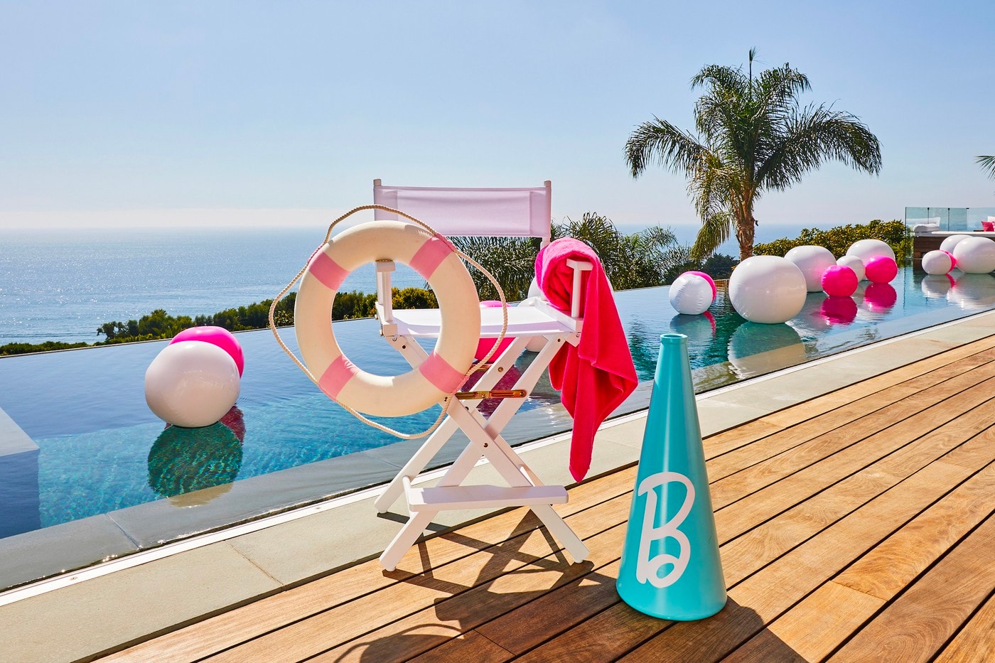 Airbnb Barbie Malibu Dreamhouse News homes rentals travel Malibu toys dolls luxury homes pools summer party getaways 