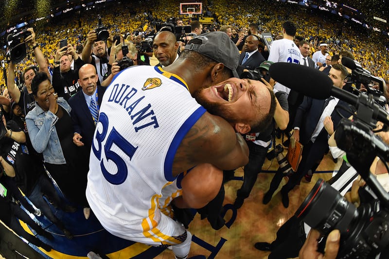 How NBA Photographer Andrew D. Bernstein Captured The League’s Greatest Moments