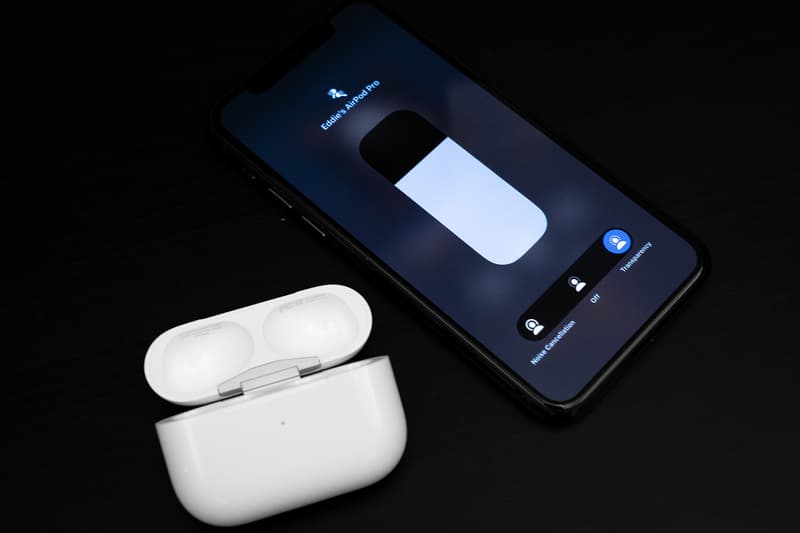 Apple AirPods Pro Closer Look Release info Date Buy on hands Review white color Active Noise Cancellation Adaptive EQ Transparency mode Charging Features