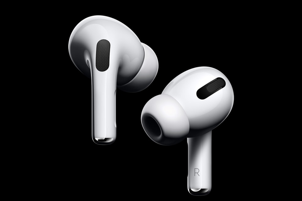Supreme Airpods Pro Case in 2023  Apple headphone, Supreme, Air pods