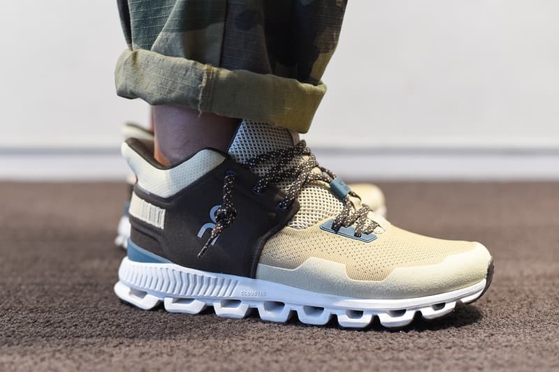 atmos con Vol. 7 #OnFeet Closer Look Photography Sneakers Takashi Murakami x PORTER BS-06 T.Z. Girls Dont Cry Verdy Nike Dunk Supreme Dunk Hi ASICS "What the Dunk" 2010 Sacai LD Waffle PUMA x BAIT Marvel Cell Venom Sean Wotherspoon Cactus Plant Flea Market