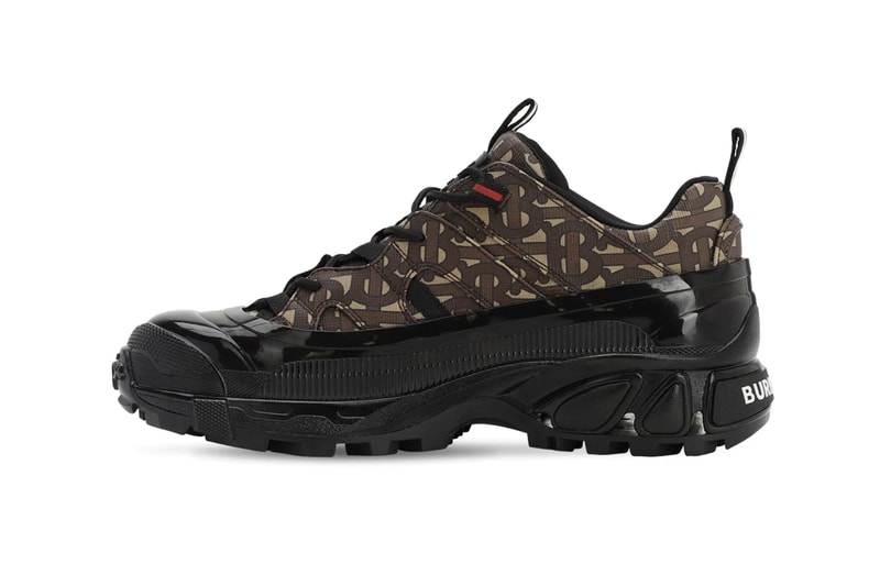 Burberry TB Monogram Arthur Gallica Tech Sneakers Release Information Riccardo Tisci Fall Winter 2019 Footwear Sneaker Drop Cop Vis Tech Chunky Boot-trainer E-Canvas Environmentally Friendly 