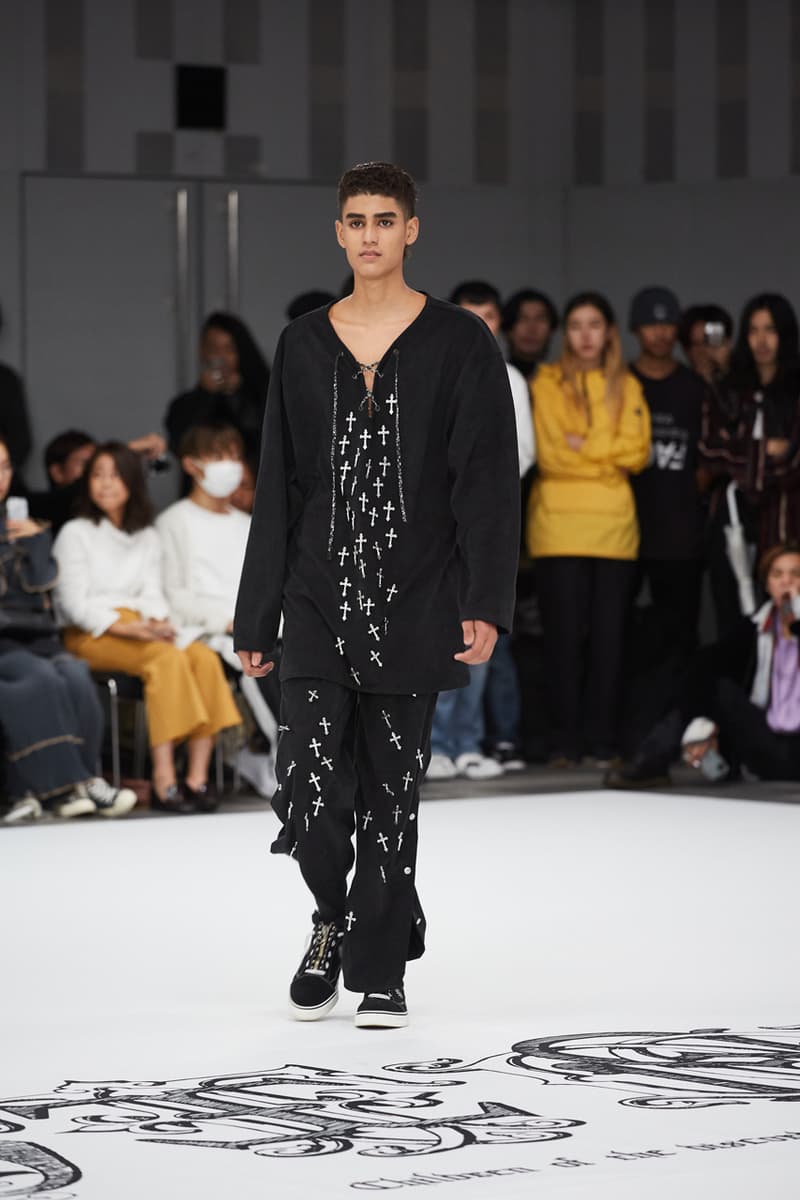 children of the discordance spring summer 2020 ss20 runway show collection tokyo fashion week hideaki shikama bandana print sustainable 