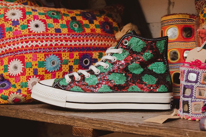 converse pro leather chuck taylor 70 hi high sequin sequins snakeskin black green pink red blue 166560c 165752c