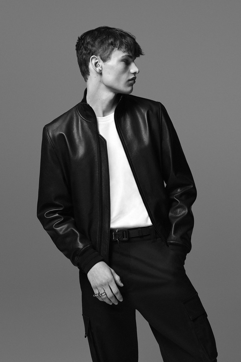 Dior Men "Essentials" Collection Release Jackets Long sleeves Coats T-shirts Hoodies Black Blue White Suits Bags Puffer Jackets Oblique Jacquard B23 B22 Sneaker 