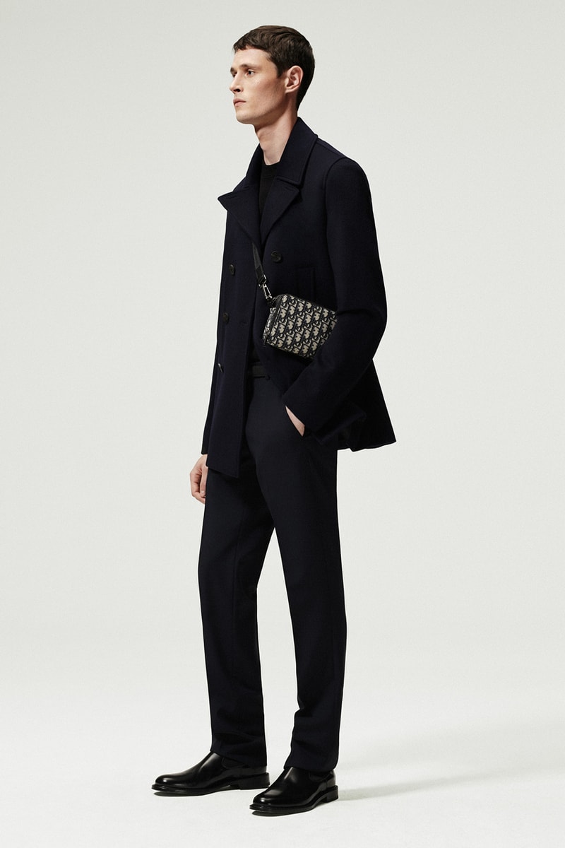 Dior Men "Essentials" Collection Release Jackets Long sleeves Coats T-shirts Hoodies Black Blue White Suits Bags Puffer Jackets Oblique Jacquard B23 B22 Sneaker 