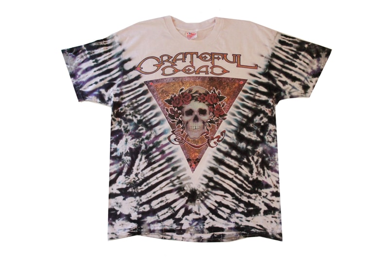 Grateful Dead Skull & Roses Black Tie Dye T-shirt App Only