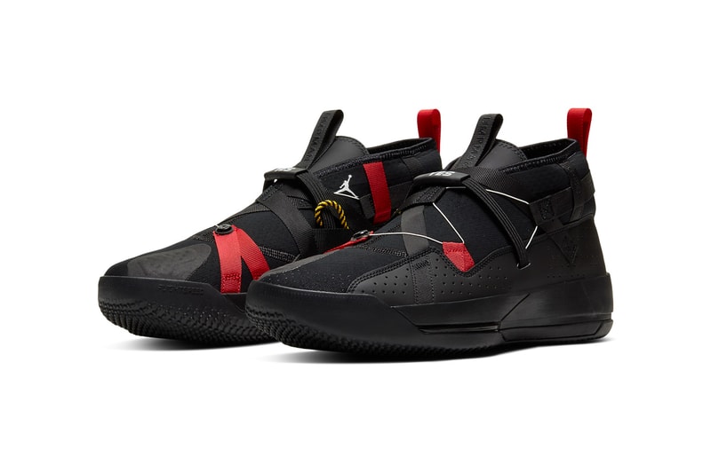 jordan proto 32 9 black red air 33 release date info photos CN5747 001 black university red white