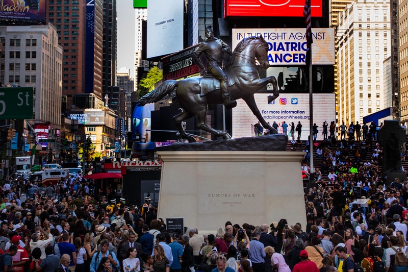 kehinde wiley times square public sculpture confederate monuments rumors of war