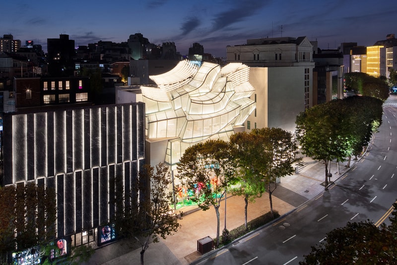 louis vuitton maison seoul store opening frank gehry architecture designer peter marino 