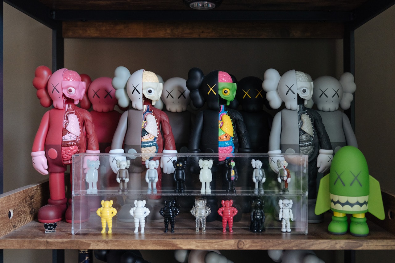 pen and paper nover interview graffiti street art kaws art collector contemporary art acrylic paintings