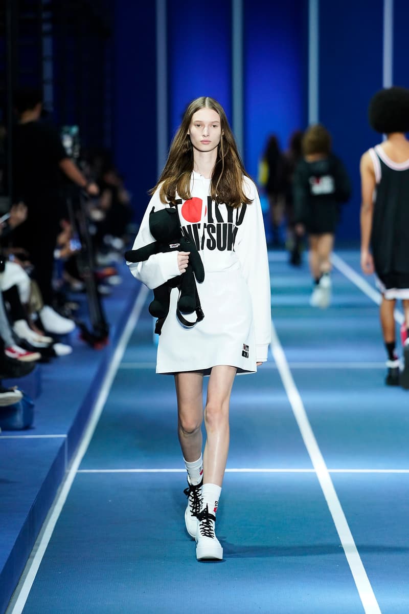 onitsuka tiger spring summer 2020 runway show tokyo fashion week creative director andrea pompilio sporty heritage innovation sportswear