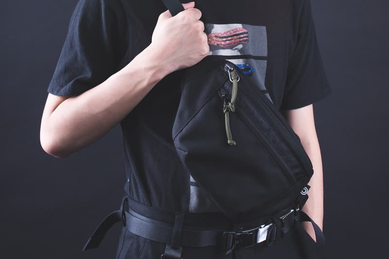 ORBITGear CIGSeries 2020 Collection Weatherproof 24L Messenger Bag Hip Bag Technical Sacoche Black Green